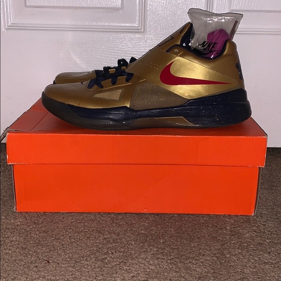 Nike Other - Nike KD 4 Christmas, size 10.